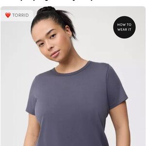 Torrid Women's Charcoal Short Sleeve Tee